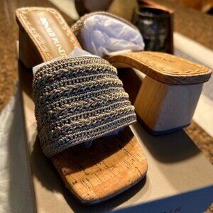 Donald Pliner Nayla Sand Crochet Toe-Post Slide Sandals